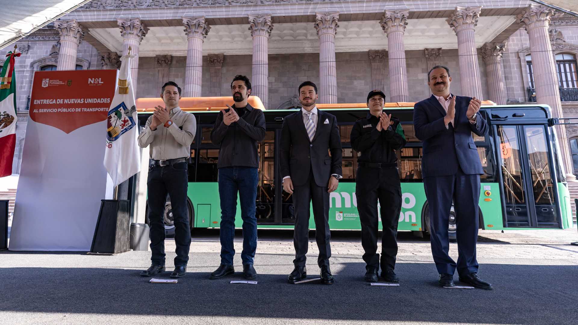 NL suma más camiones para mejorar movilidad