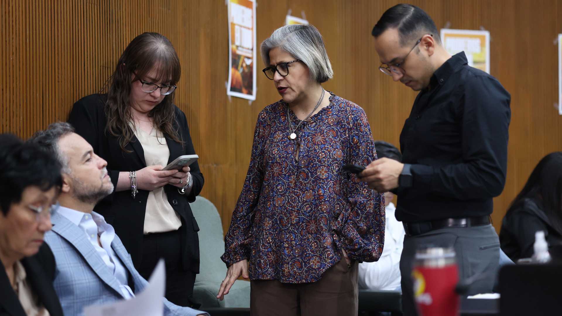 Morena divide votación y tumba avance del paquete fiscal