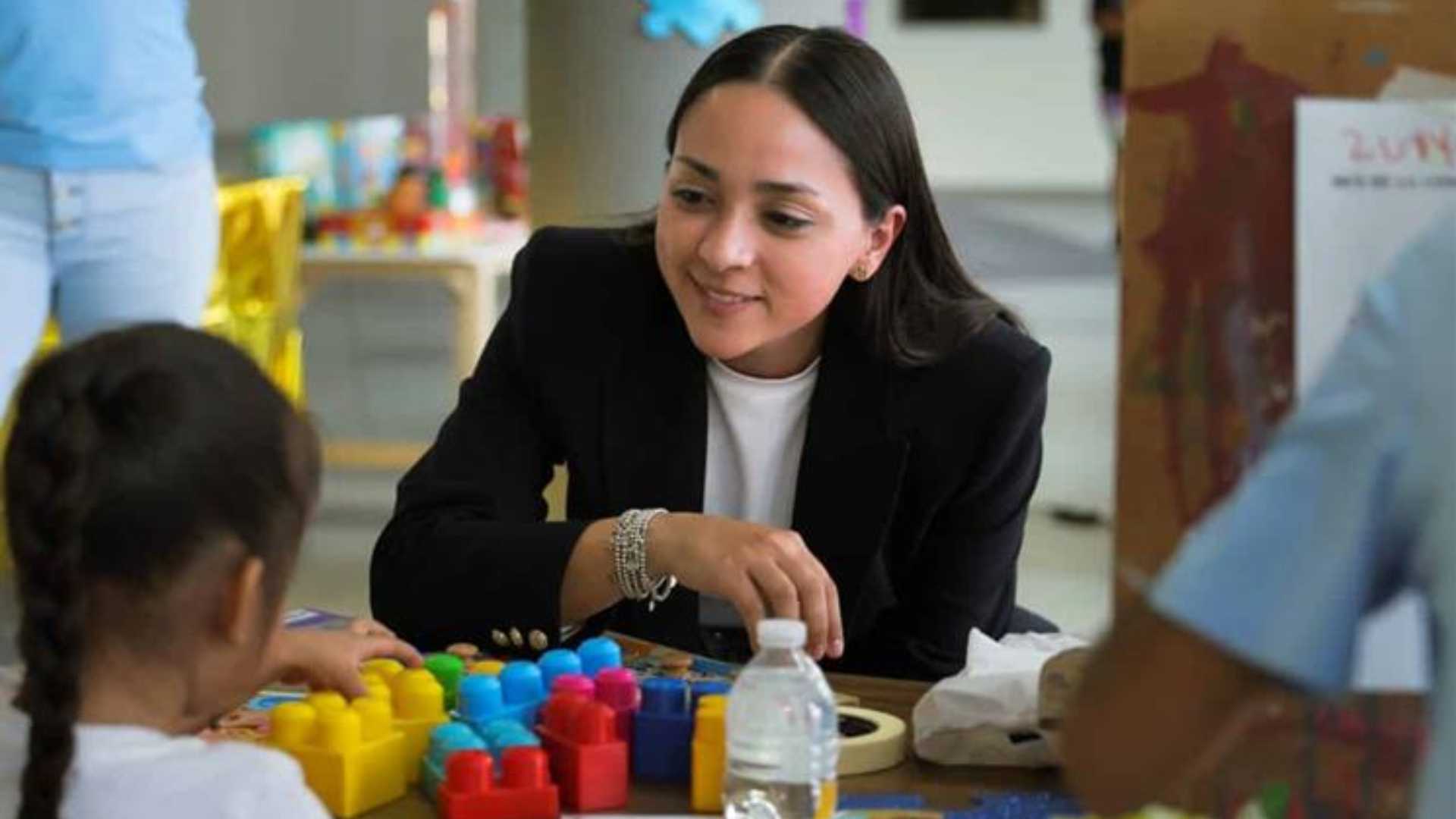evento autismo García DIF familias Teatro de la Gente
