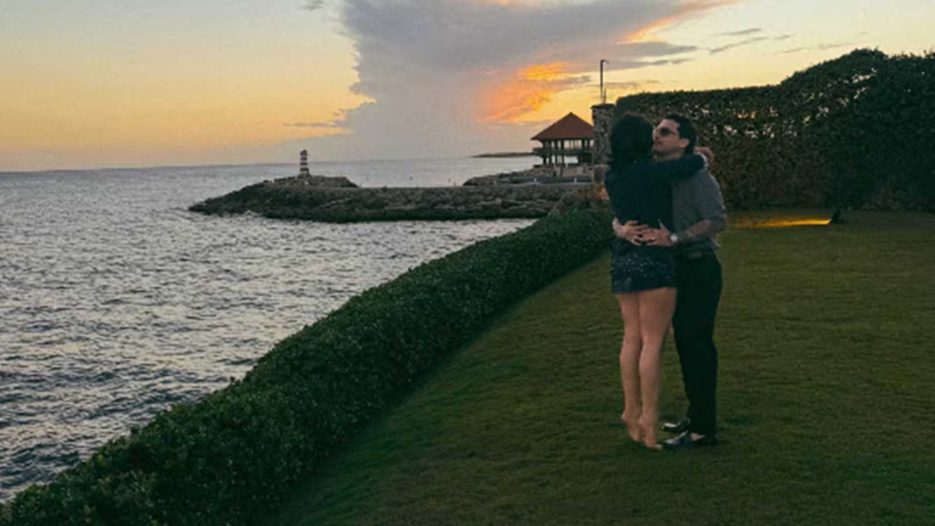 Christian Nodal y Ángela Aguilar enamorados 2026