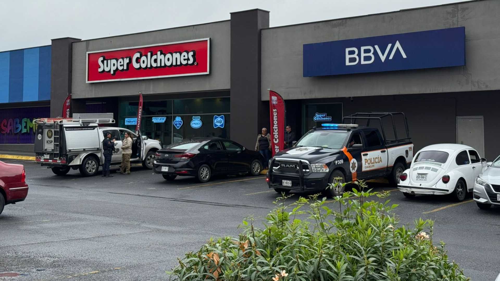 asalto banco Guadalupe NL