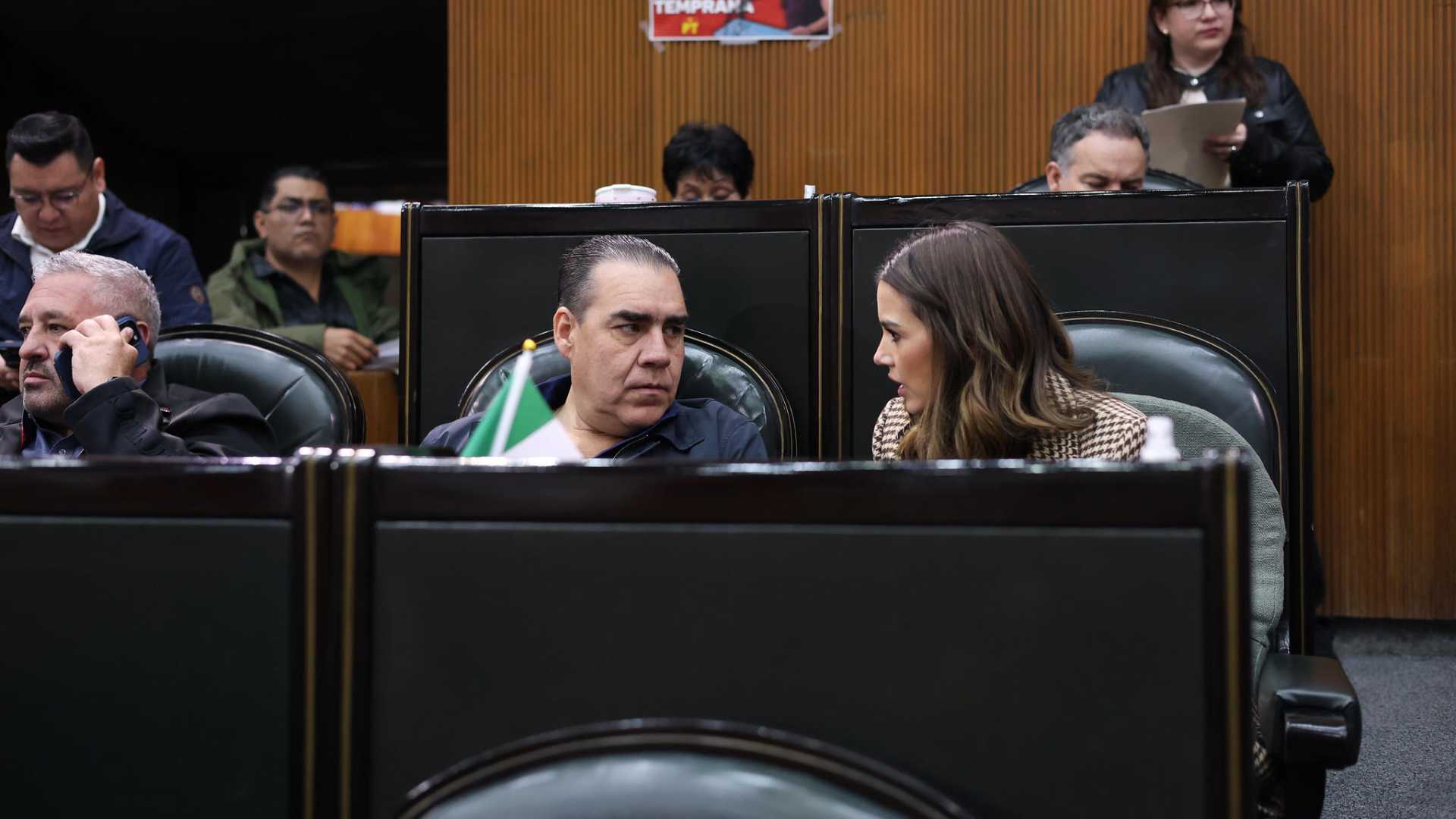 Acusan a Morena de frenar dictamen presupuestal en NL