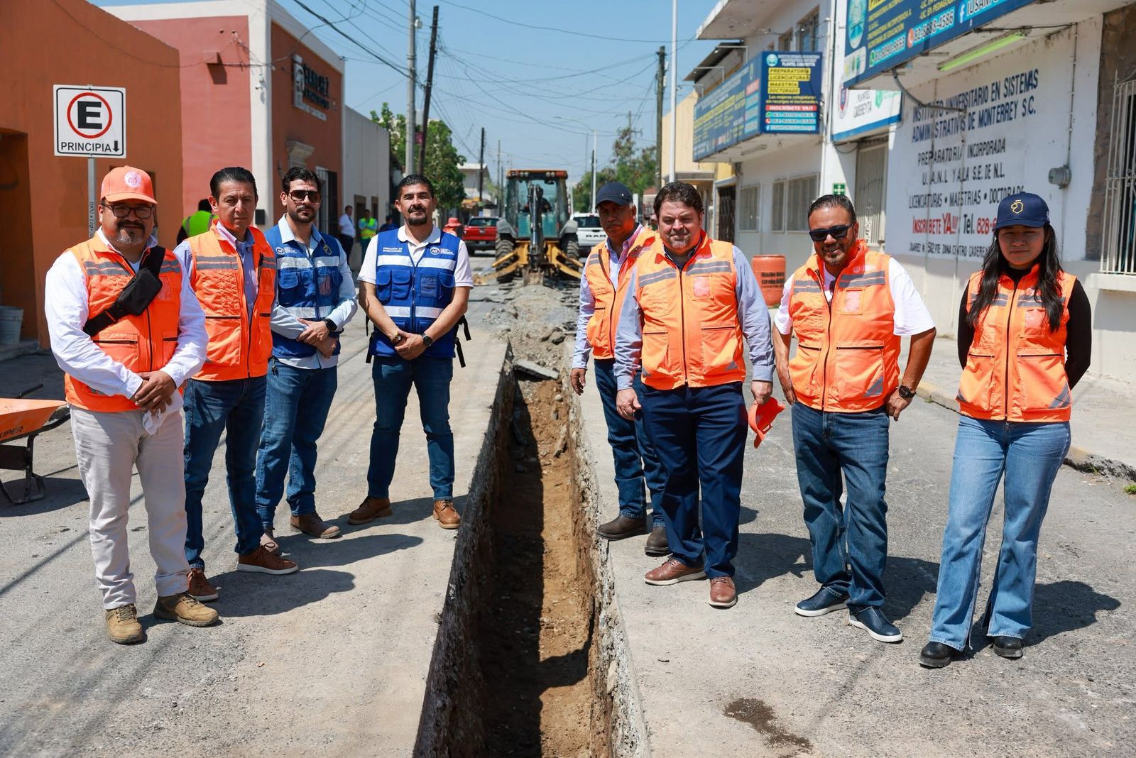 Obras de drenaje sanitario en Guadalupe y Cadereyta Nuevo León