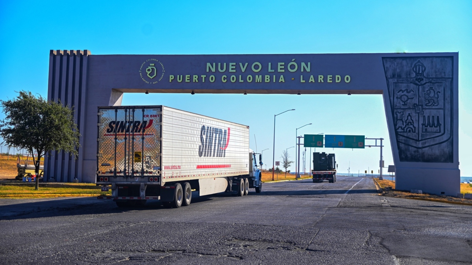 Desvían carga a Aduana Colombia-Laredo
